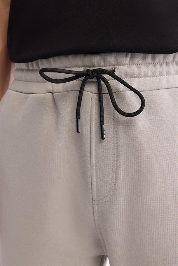 Taş Beli Lastikli Bağcıklı 3 İpik Şardonlu Eşofman Altı