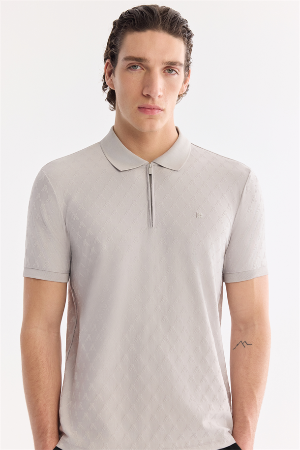 Taş Kıvrılmaz Polo Yaka Fermuarlı T-Shirt