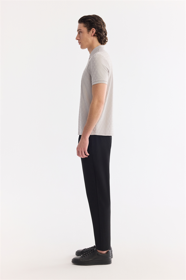 Taş Kıvrılmaz Polo Yaka Fermuarlı T-Shirt