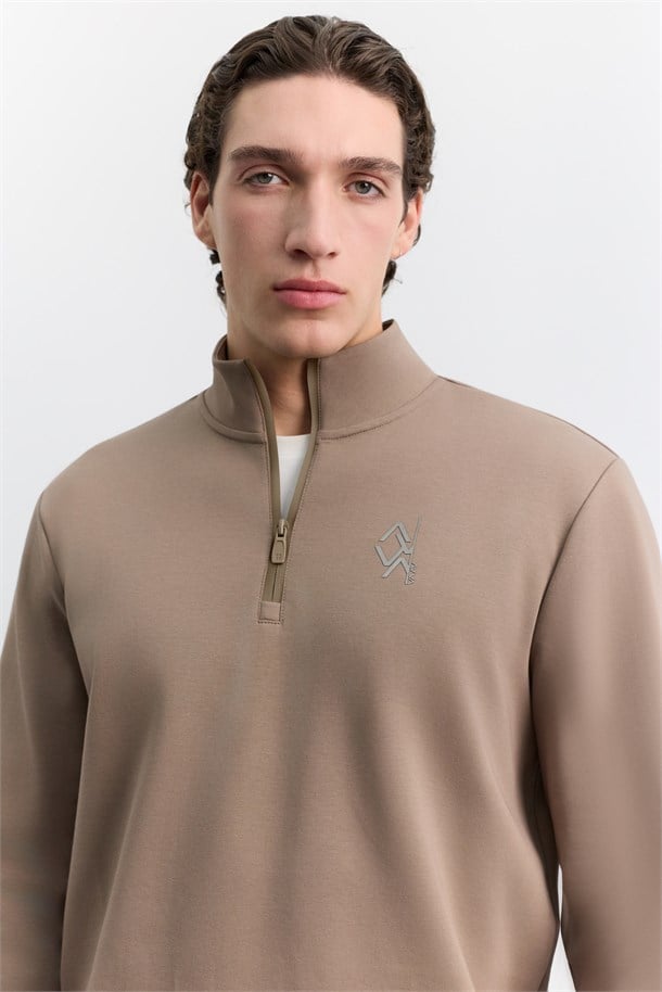 Vizon Dik Yaka Fermuarlı Baskılı Kolay Ütülenen Pamuklu Sweatshirt