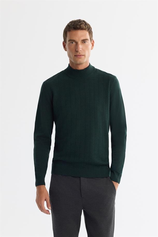 Yeşil Yarım Balıkçı Yaka Dokulu Triko Kazak