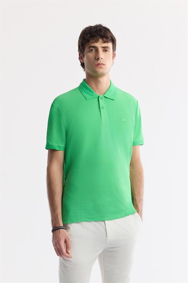 Yeşil Kıvrılmaz Polo Yaka %100 Pamuk Basic T-Shirt