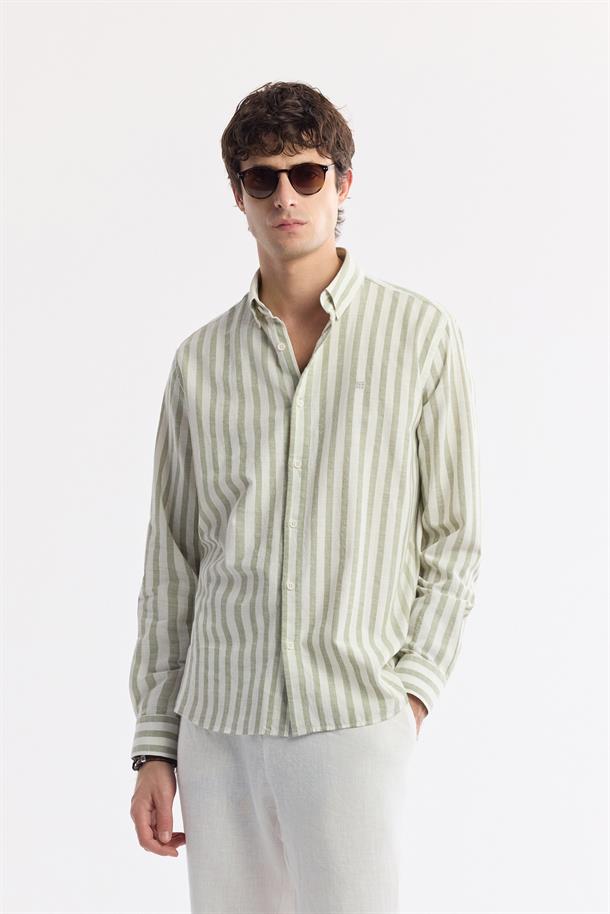 Yeşil Düğmeli Yaka Çizgili %100 Pamuk Gömlek