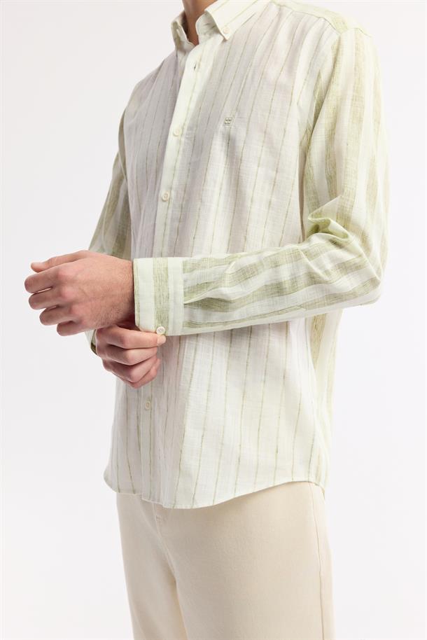 Yeşil Düğmeli Yaka Çizgili Keten Karışımlı Gömlek