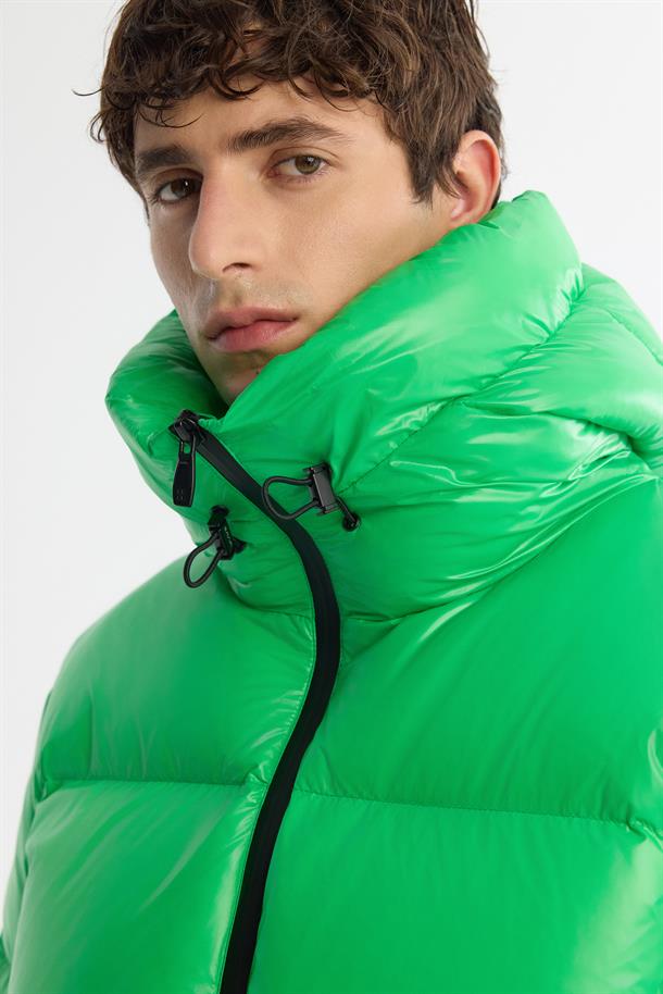 Green Windproof Hooded Puffer Jacket