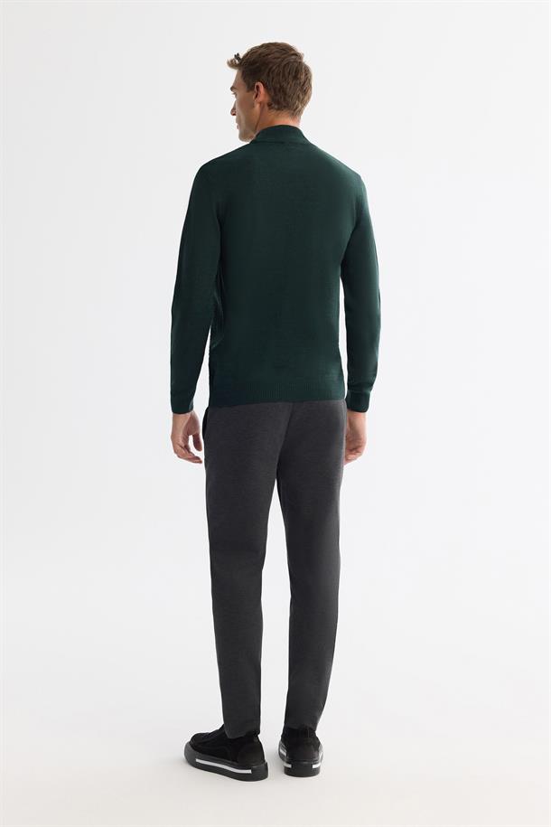 Yeşil Yarım Balıkçı Yaka Dokulu Triko Kazak