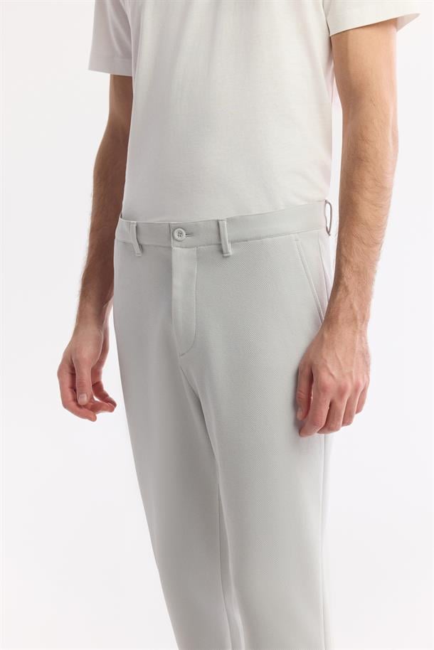 Açık Gri Klasik Bel Örme Diyagonal Pedasa Carrot Fit Pantolon