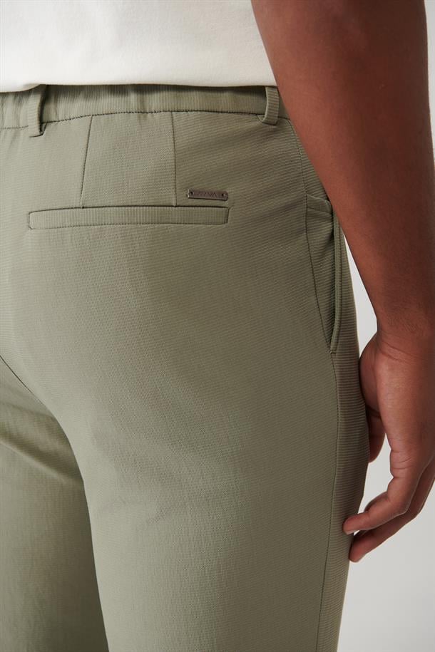 Açık Haki Beli Lastikli Yan Cepli Bi Stretch Kumaş Pantolon