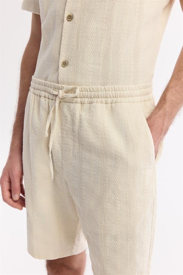 Bej Beli Lastikli %100 Pamuk Desenli Etenna Relaxed Fit Şort