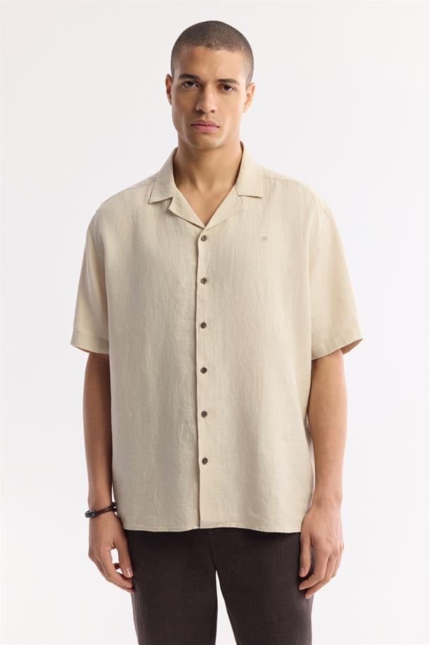 Bej Küba Yaka %100 Keten Kısa Kol Rahat Kesim Oversize Fit Kısa Kol Gömlek
