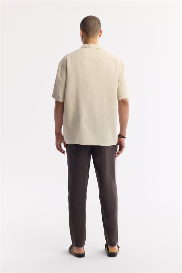 Bej Küba Yaka %100 Keten Kısa Kol Rahat Kesim Oversize Fit Kısa Kol Gömlek