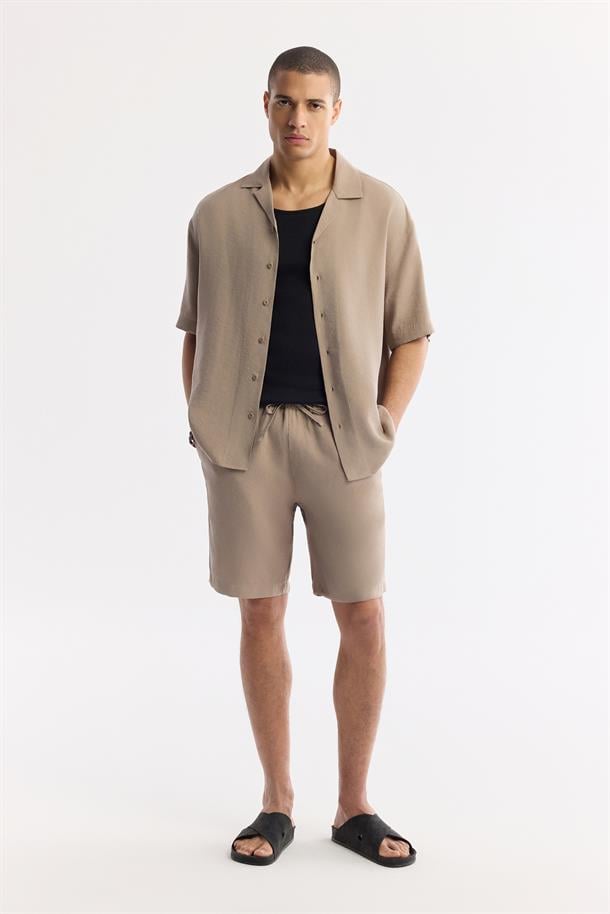 Bej Küba Yaka Modal Karışımlı Oversize Fit Kısa Kol Gömlek