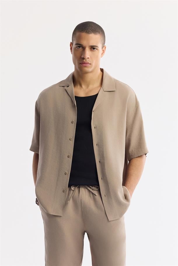 Bej Küba Yaka Modal Karışımlı Oversize Fit Kısa Kol Gömlek