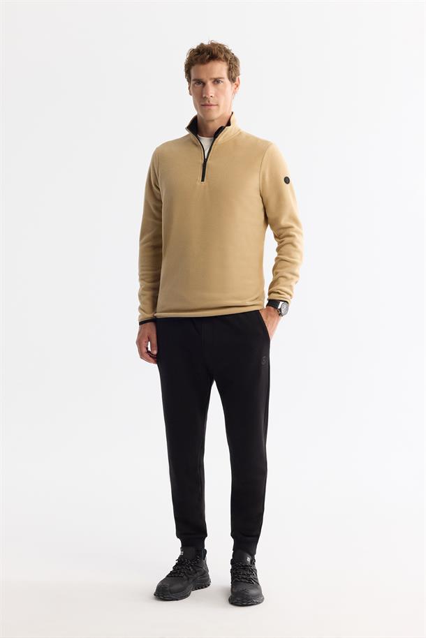 Bej Soğuğa Dayanıklı Yarım Fermuarlı Dik Yaka Polar Sweatshirt