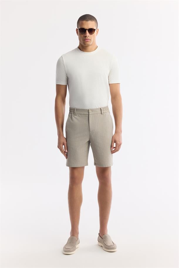 Bej Yanı Lastikli Gofreli Olympos Relaxed Fit Chino Şort
