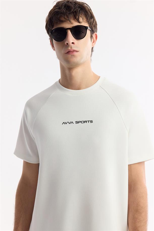 Beyaz %100 Pamuk Bisiklet Yaka Baskılı T-Shirt