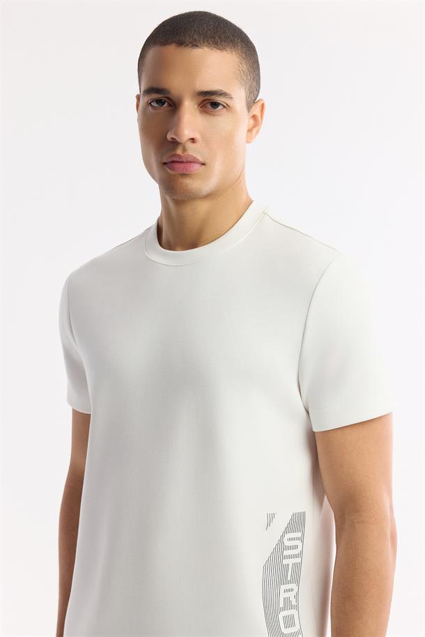Beyaz Bisiklet Yaka Baskılı Bi Stretch İnterlok T-Shirt