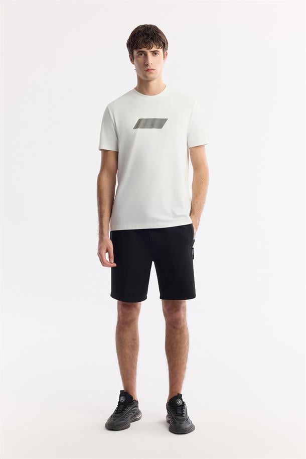 Beyaz Bisiklet Yaka Hareketli Hologram Baskılı Shoft Touch T-Shirt