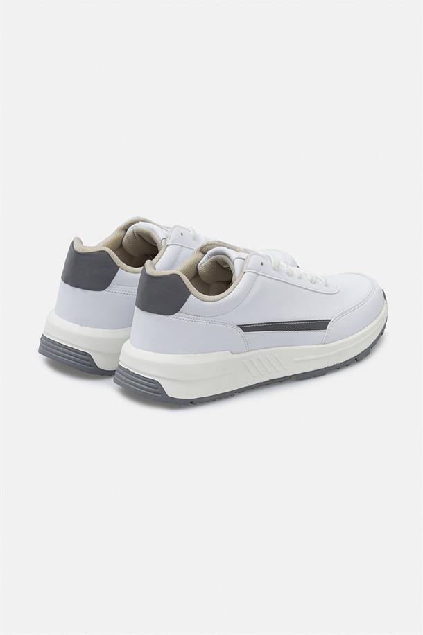 Beyaz Parçalı Esnek Taban Sneaker Ayakkabı