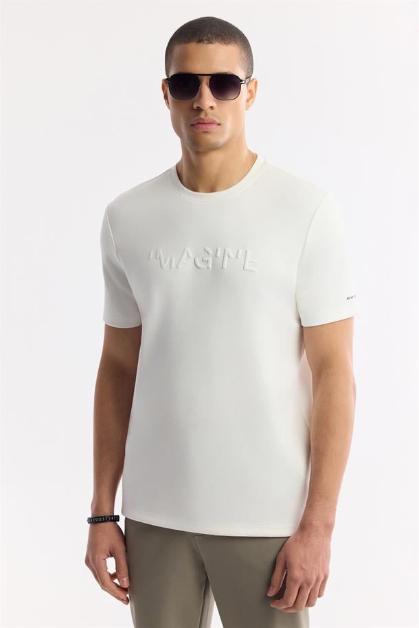 Beyaz Polo Yaka Jakarlı T-Shirt