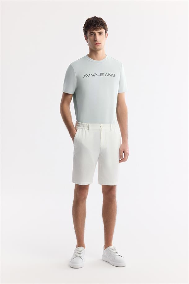Beyaz Yanı Lastikli Gofreli Bi Stretch Chino Şort