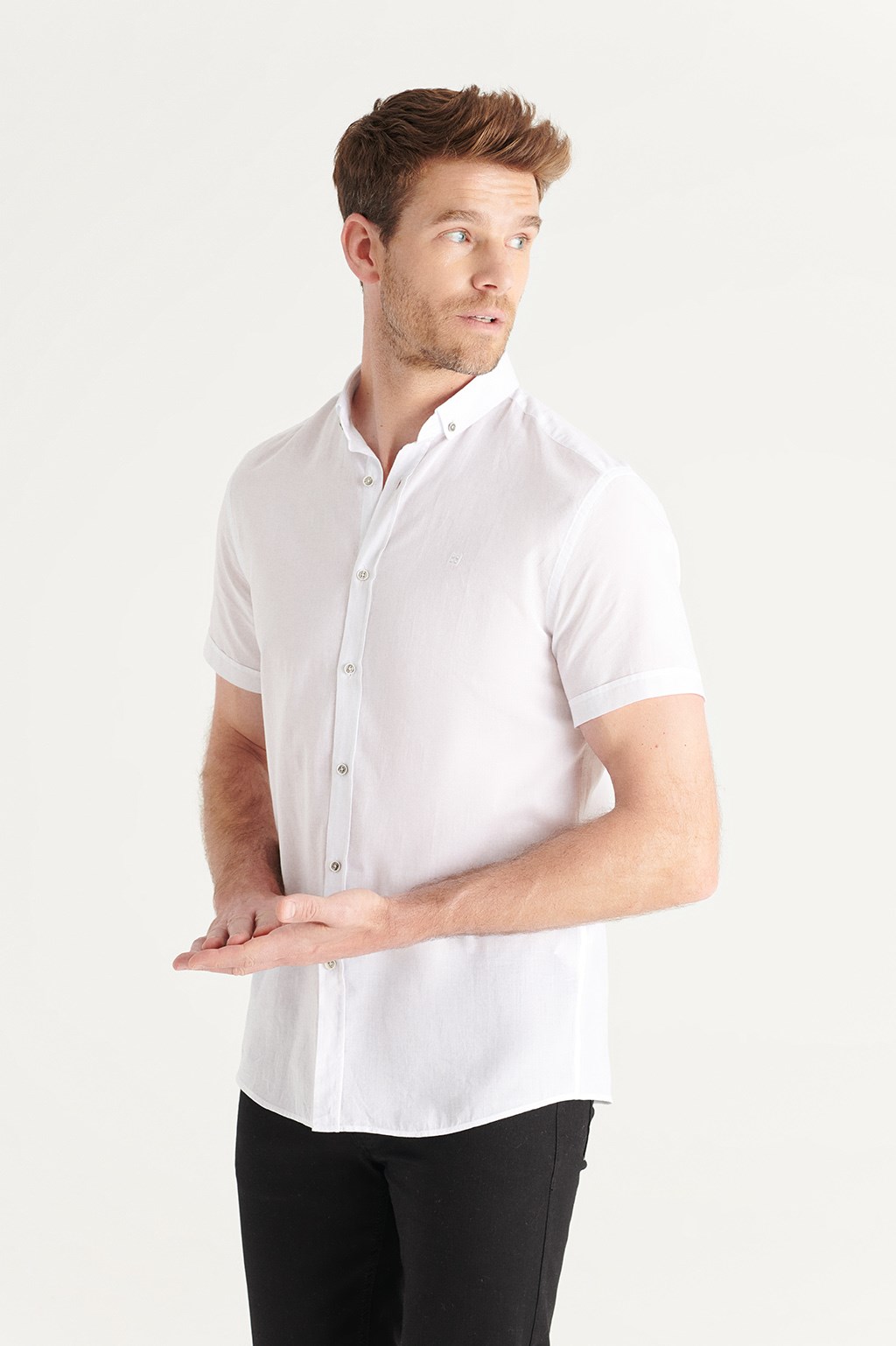 Beyaz Düz Düğmeli Yaka Slim Fit Kısa Kol Vual Gömlek A11B2210-05 - AVVA