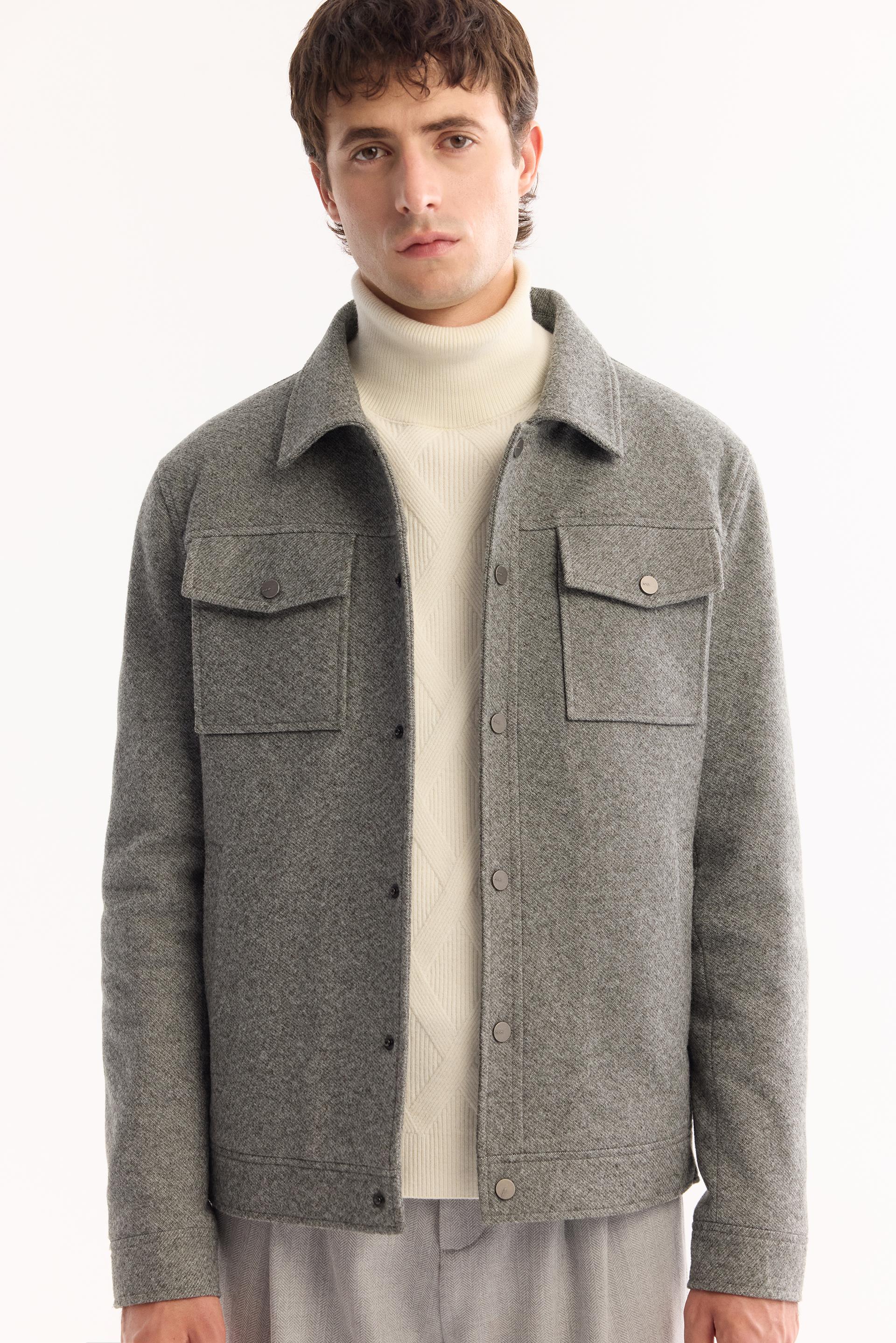 マ 22 ① Gri Klasik Yaka Çıtçıt Kapamalı Kısa Kaşe Mont | AVVA