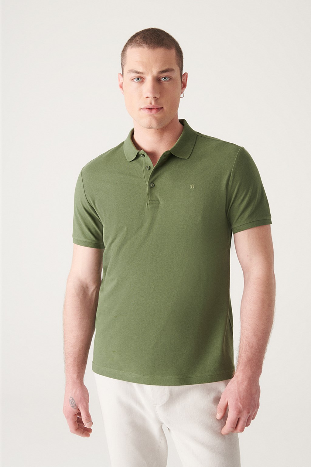 Haki Polo Yaka Düz T-Shirt E001004-67 - AVVA
