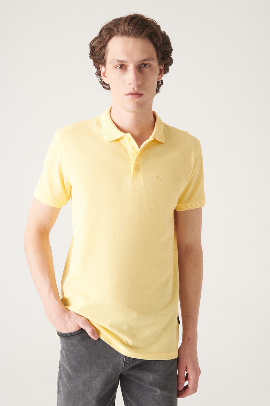 Sarı Polo Yaka Basic Slim Fit Dar Kesim T-Shirt