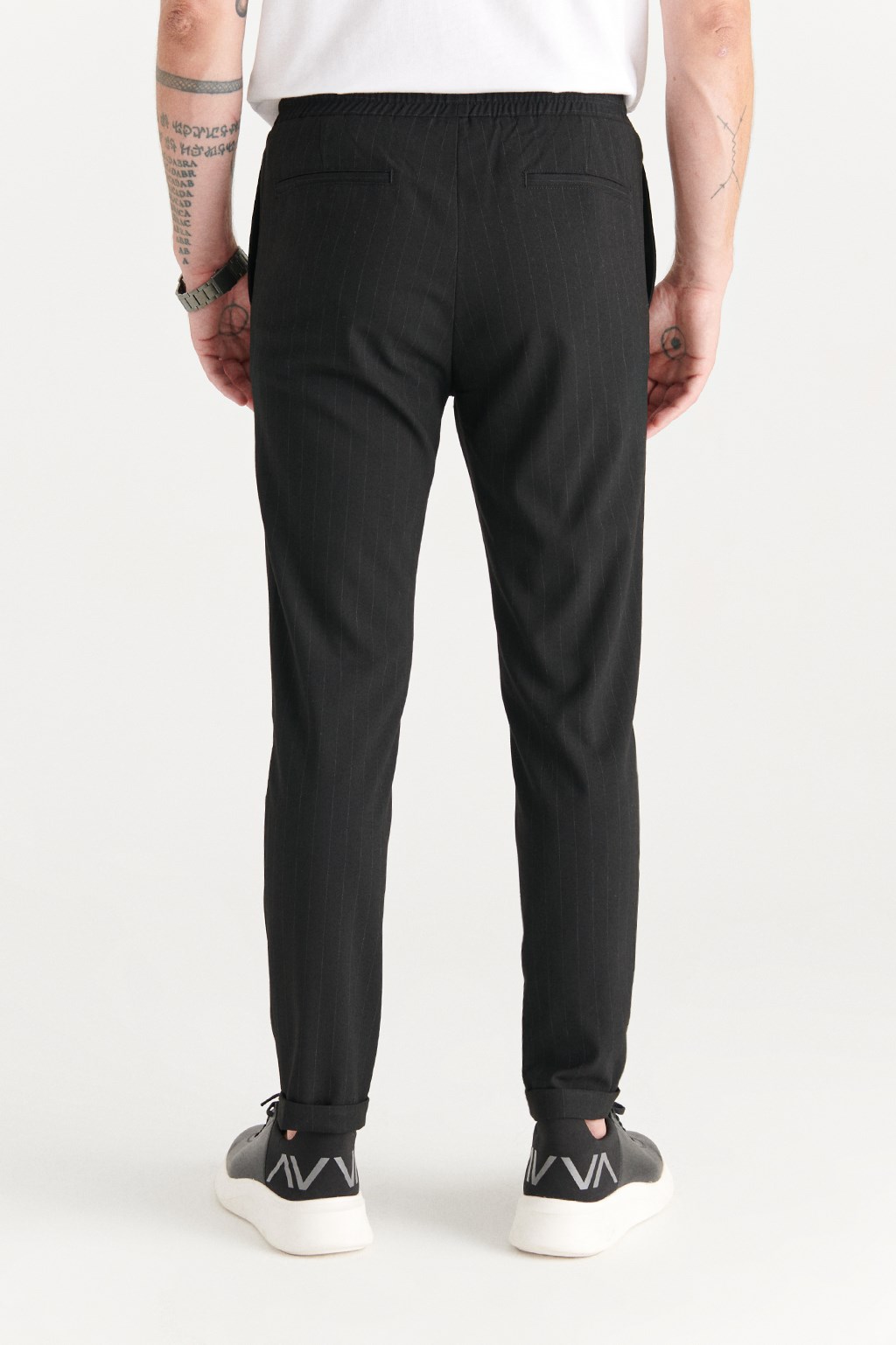 Siyah Yandan Cepli Beli Lastikli Kordonlu Çizgili Relaxed Fit Pantolon  E003001-03 - AVVA