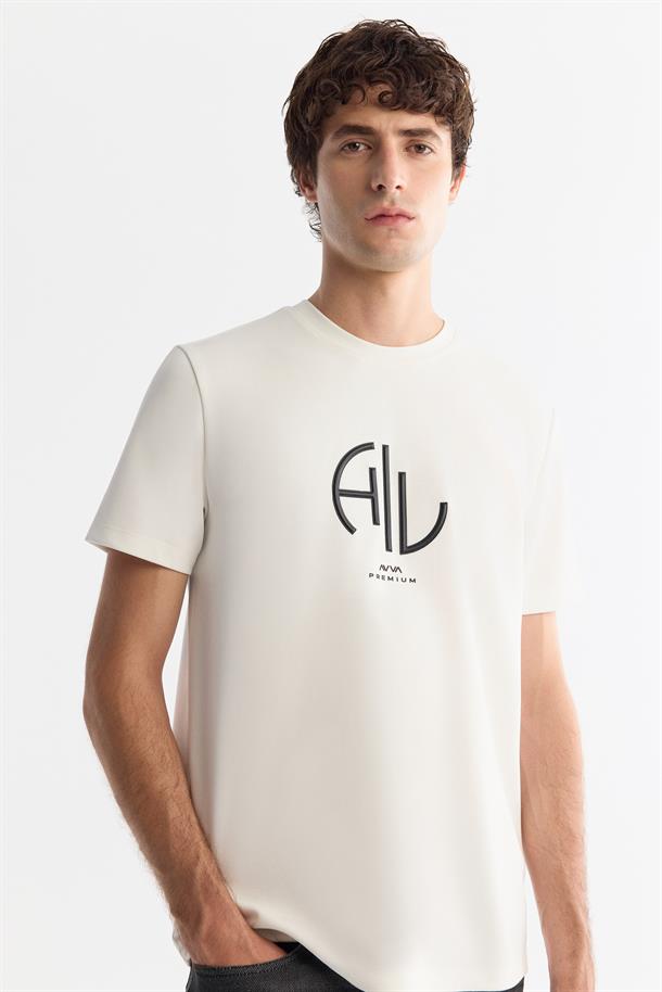 Ekru Bisiklet Yaka Baskı Detaylı T-shirt
