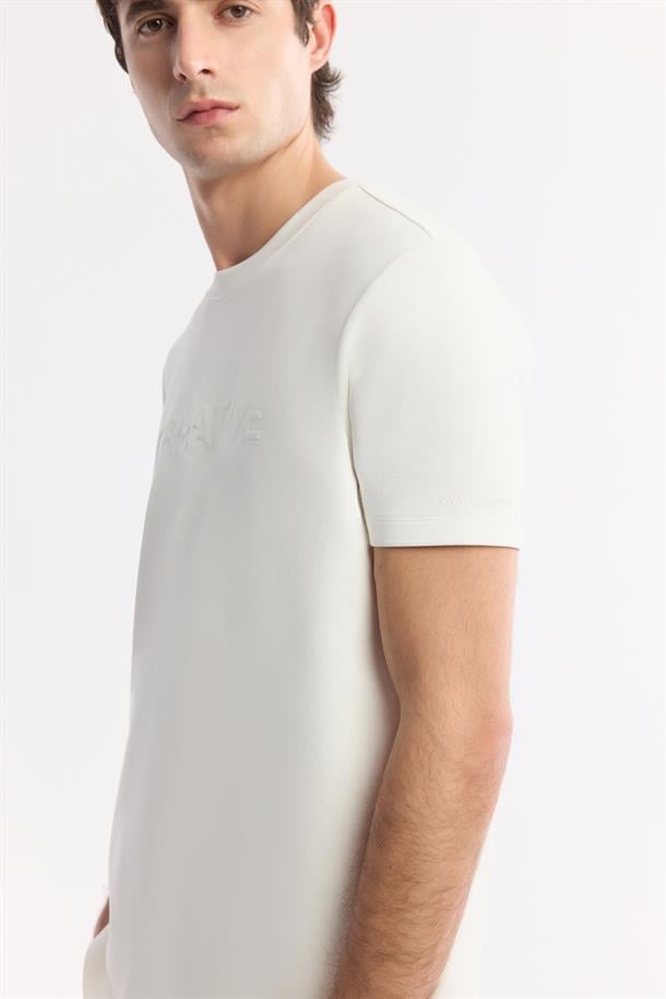 Ekru Bisiklet Yaka Baskılı İnterlok T-Shirt