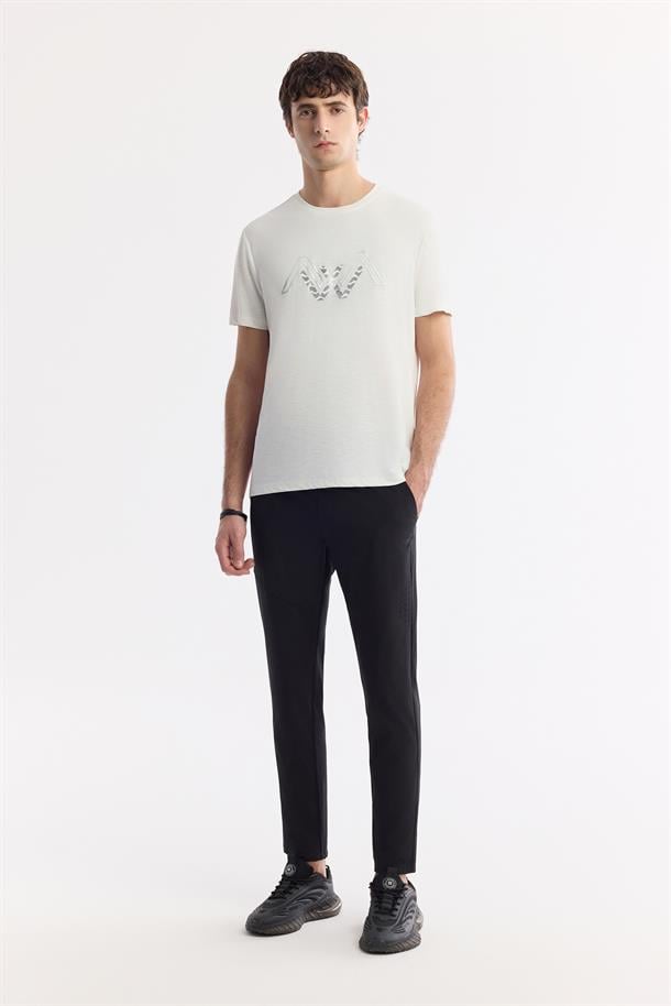 Ekru Bisiklet Yaka Baskılı Shoft Touch Flamlı T-Shirt