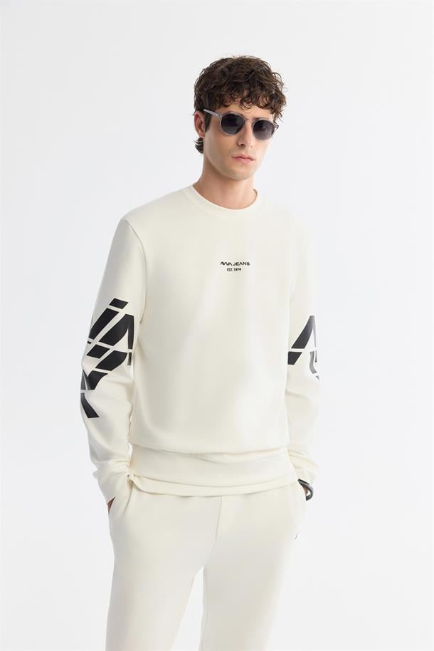 Ekru Bisiklet Yaka Baskılı  Sweatshirt