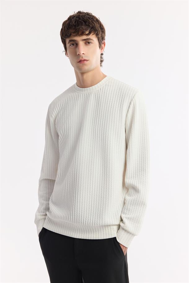 Ekru Bisiklet Yaka Enine Çizgili Jakarlı Sweatshirt