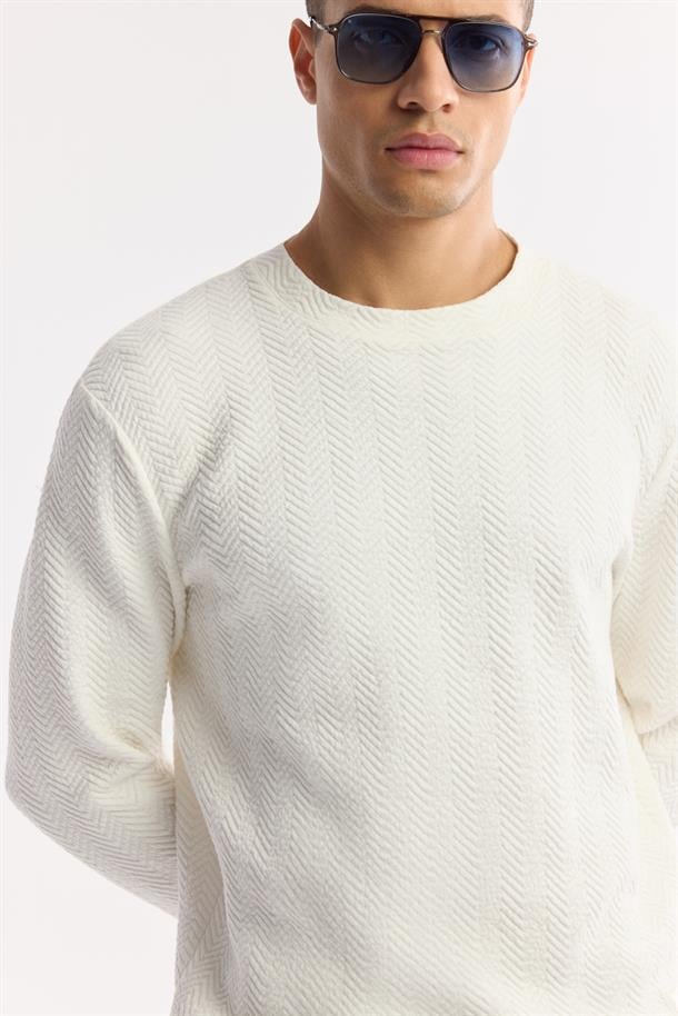 Ekru Bisiklet Yaka Enine Çizgili Jakarlı Sweatshirt