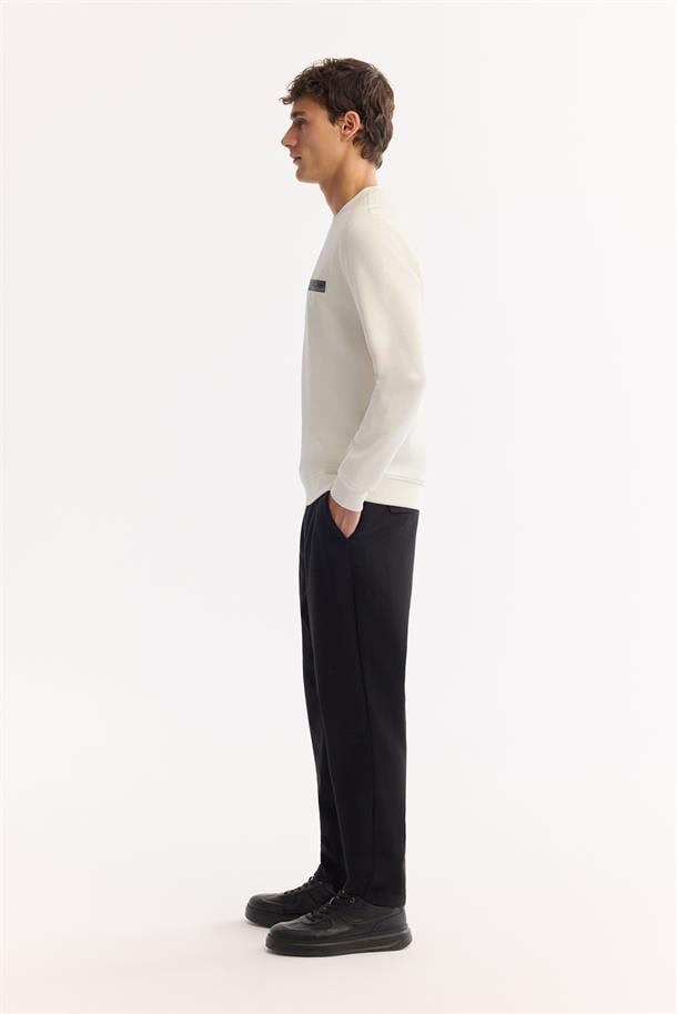Ekru Bisiklet Yaka Göğsü Hologram Baskı  İnterlok Sweatshirt
