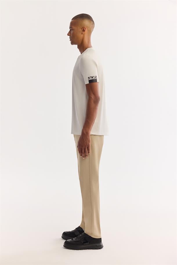 Ekru Bisiklet Yaka Kol Baskılı Cupra Süprem  T-Shirt