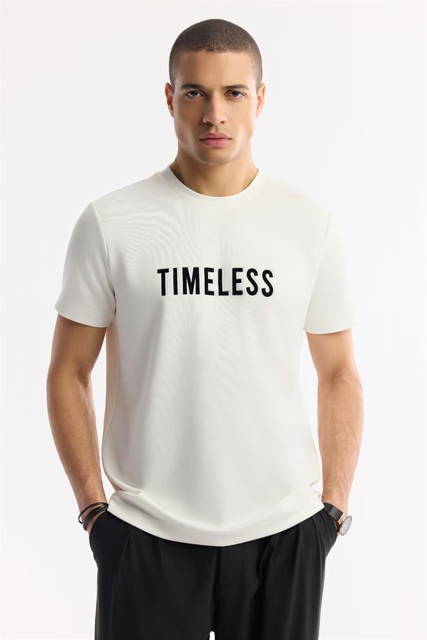 Ekru Bisiklet Yaka Slogan Baskılı İnterlok T-Shirt