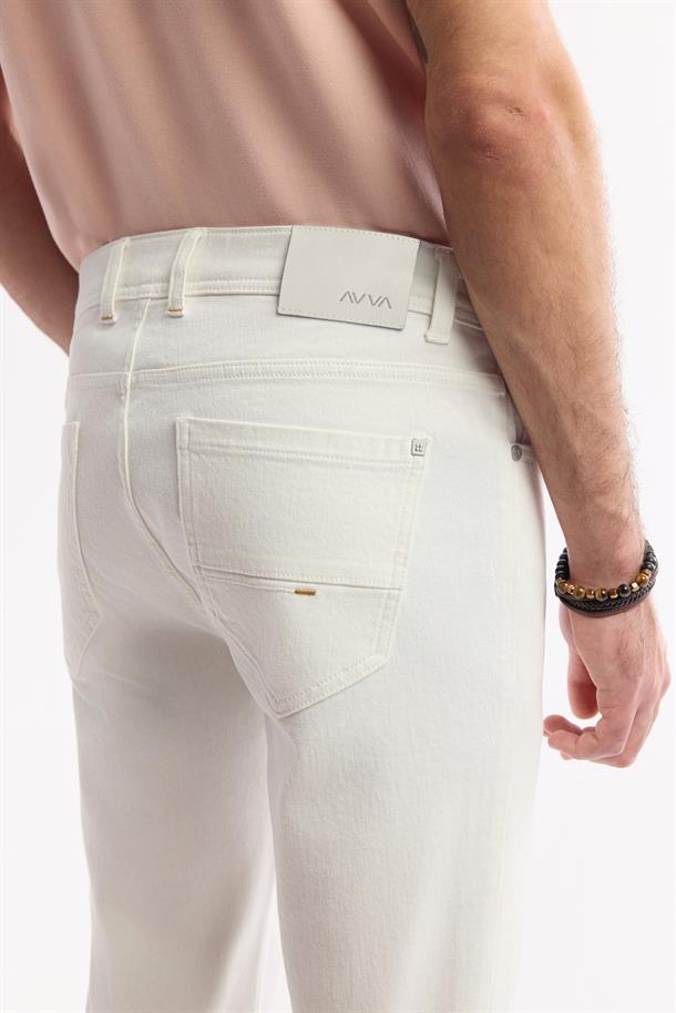 Ekru Düz Yıkamalı Slikonlu Slim Fit Denim Pantolon