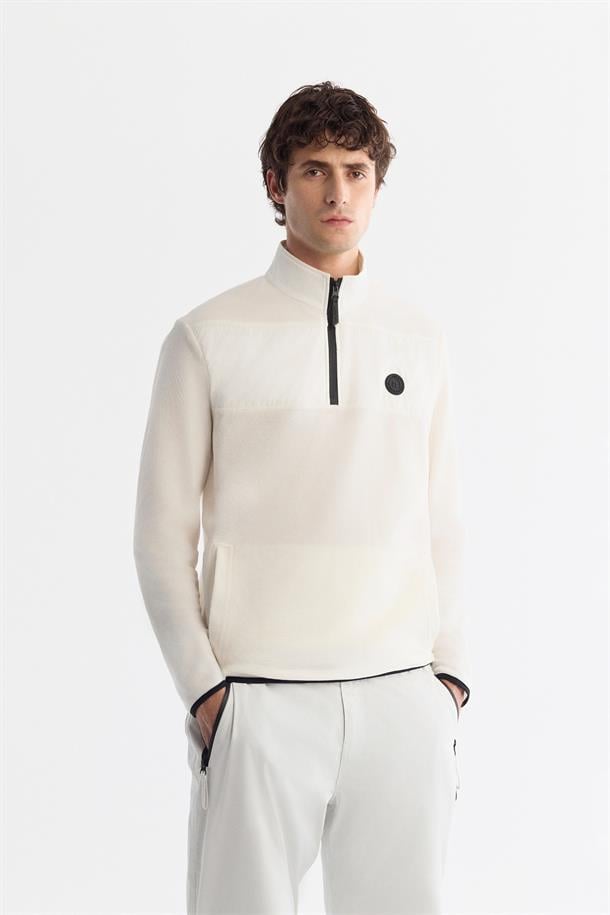 Ekru Fermuarlı Dik Yaka Polar Sweatshirt