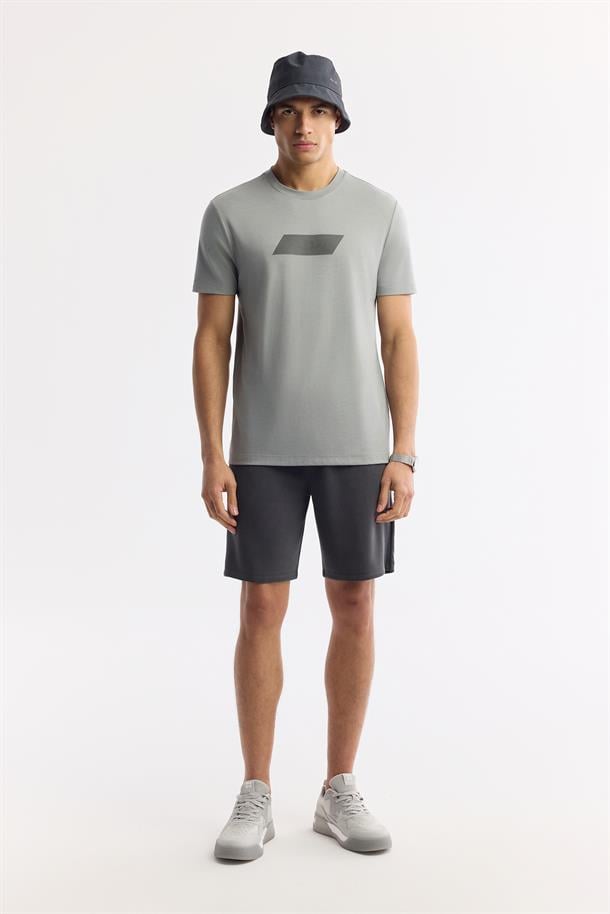 Gri Bisiklet Yaka Hareketli Hologram Baskılı Shoft Touch T-Shirt