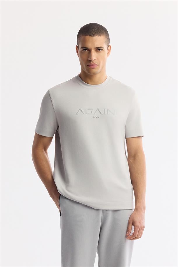 Gri Bisiklet Yaka Hologram Baskılı İnterlok T-Shirt