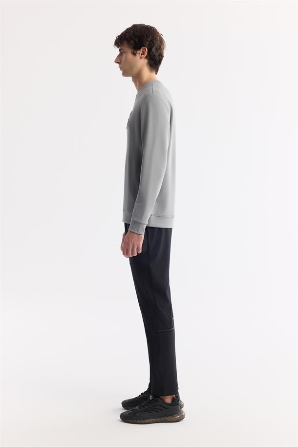 Gri Bisiklet Yaka Önü Gofre Baskılı Soft Touch Sweatshirt