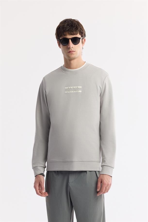 Gri Bisiklet Yaka Silikon Transfer Baskılı İnterlok Sweatshirt