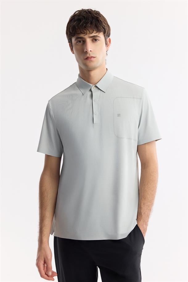 Gri Kırılmaz Polo Yaka Magnet Düğme Teknik Kumaş T-Shirt