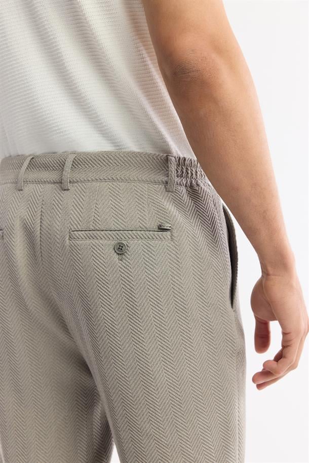 Gri Yan Cepli Gofre Detaylı Bi Stretch Beli Lastikli Pantolon