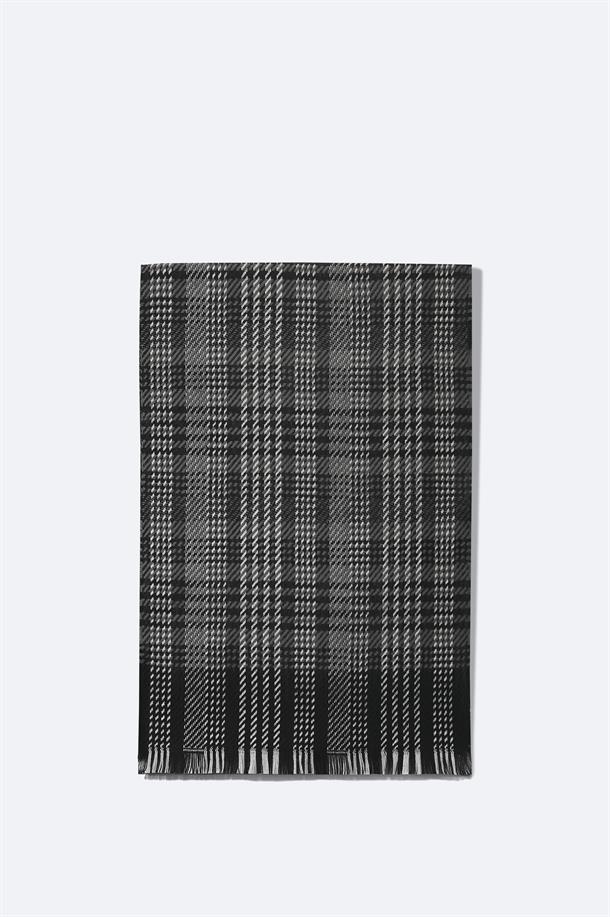 Grey Scarf