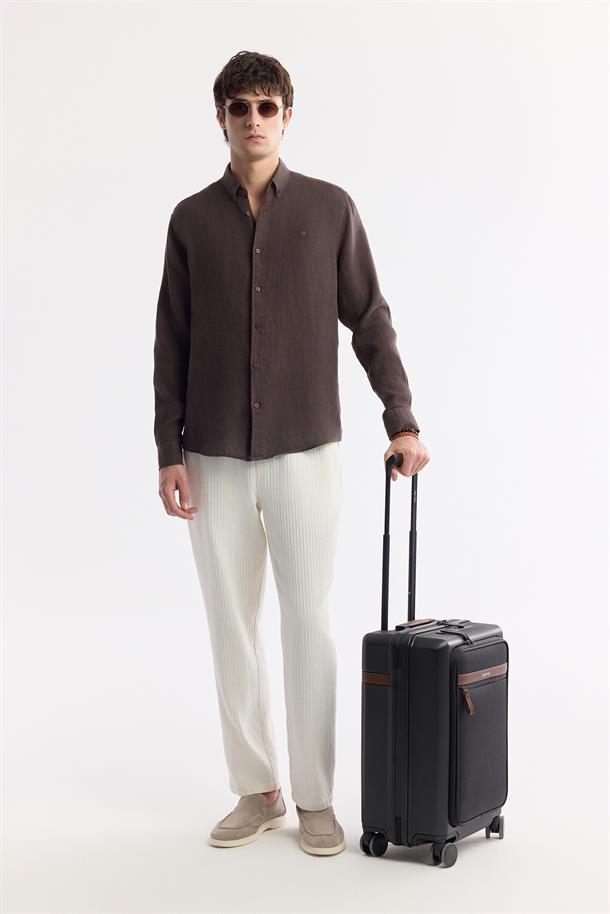 Kahve Düğmeli Yaka %100 Keten Comfort Fit Uzun Kol Gömlek