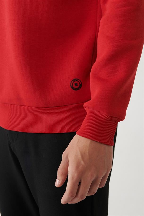 Kırmızı Bisiklet Yaka İçi Polarlı 3 İplik Pamuklu Regular Fit Standart Kesim Unisex Sweatshirt